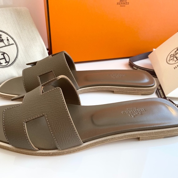 HERMES H ORAN SANDALS ETOUPE EPSOM LEATHER FLIP FLOPS SHOES FLAT SLIDES 38 - Picture 8 of 13